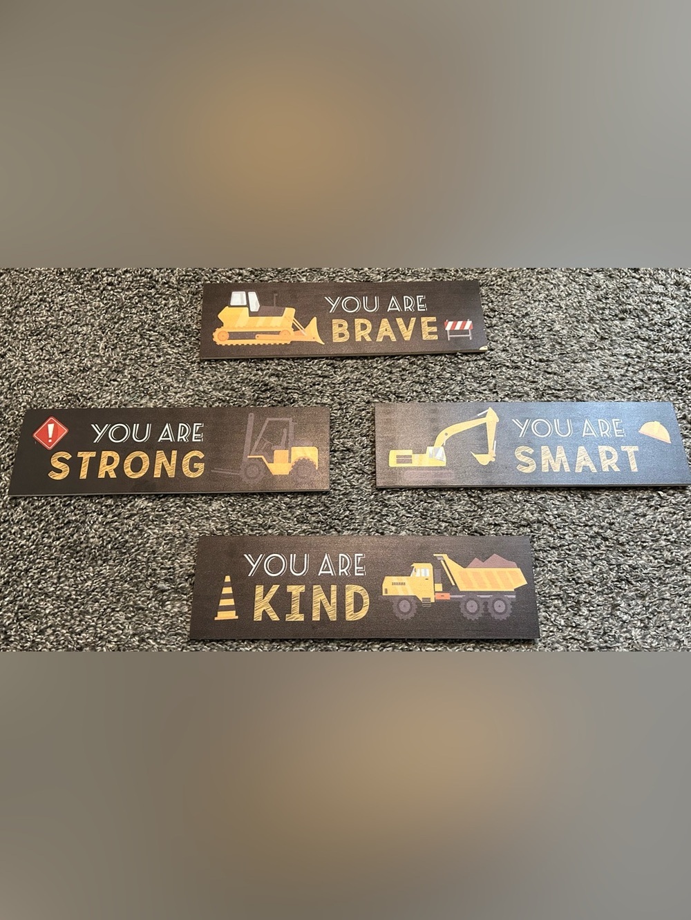 Set of 4 Construction Theme Boys Room Wall Decor Signs - Picture 2 of 4